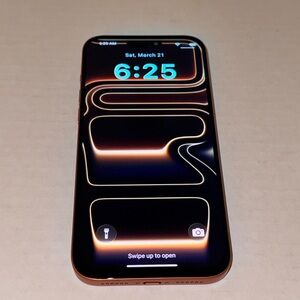 Apple Smartphone - Gold